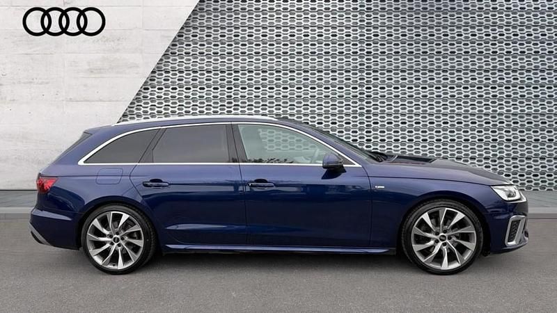 Used Audi A4 S-Line 163 HP (119 kW) 2023 Blue Estate