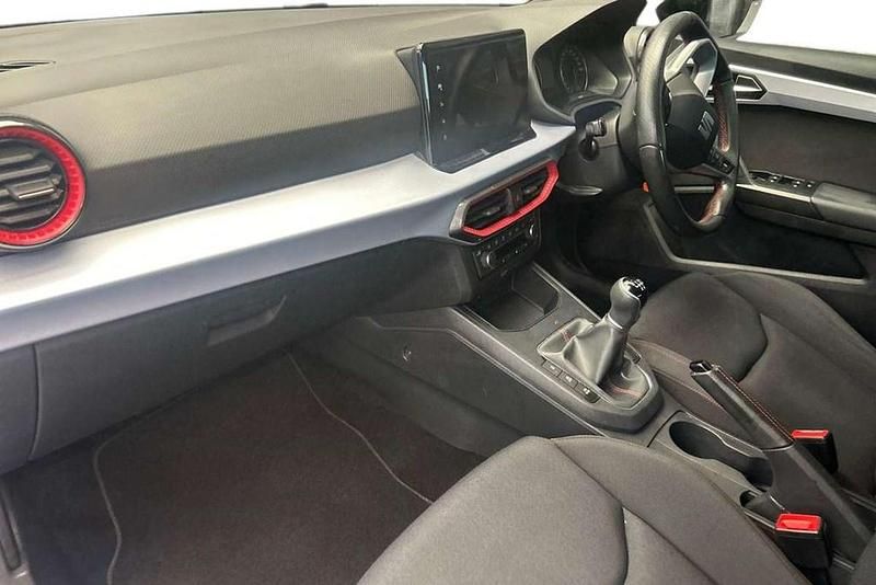 Used Seat Ibiza FR 95 HP (69 kW) 2022 Blue Hatchback