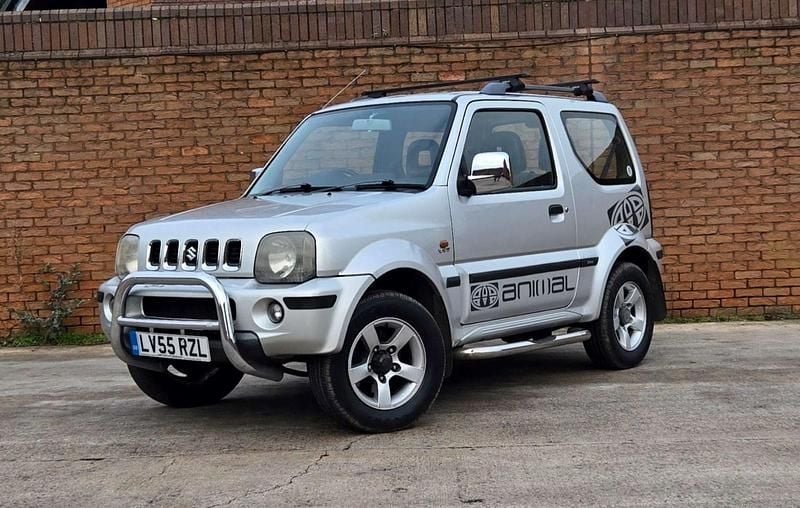 Used Suzuki Jimny 2005 Silver SUV