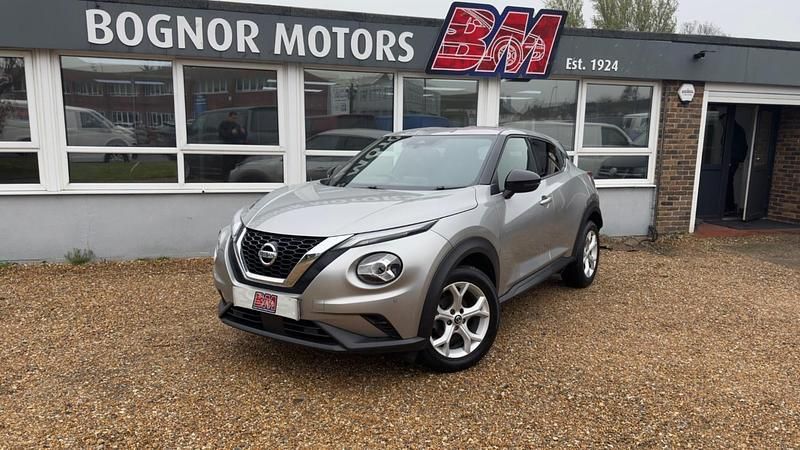 Used Nissan Juke N-Connecta 2021 Silver SUV