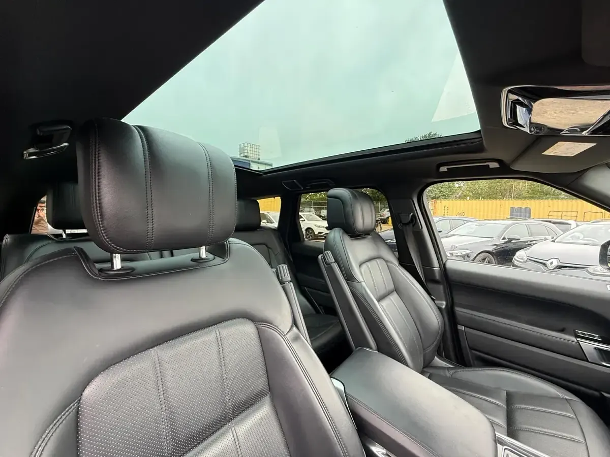 Used Land Rover Range Rover Sport HSE 301 HP (221 kW) 2019 Black SUV