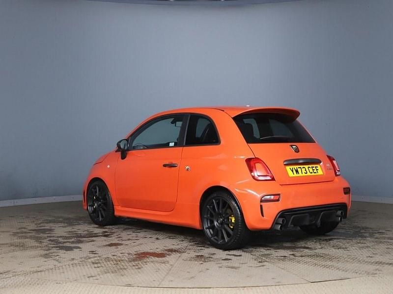 Used Abarth 695 180 HP (132 kW) 2023 Orange Hatchback