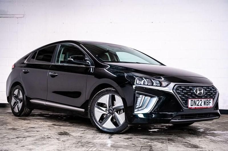 Black Used 2022 Hyundai Ioniq Premium SE Hatchback | £15,640 (Fair price) - Image 1/4