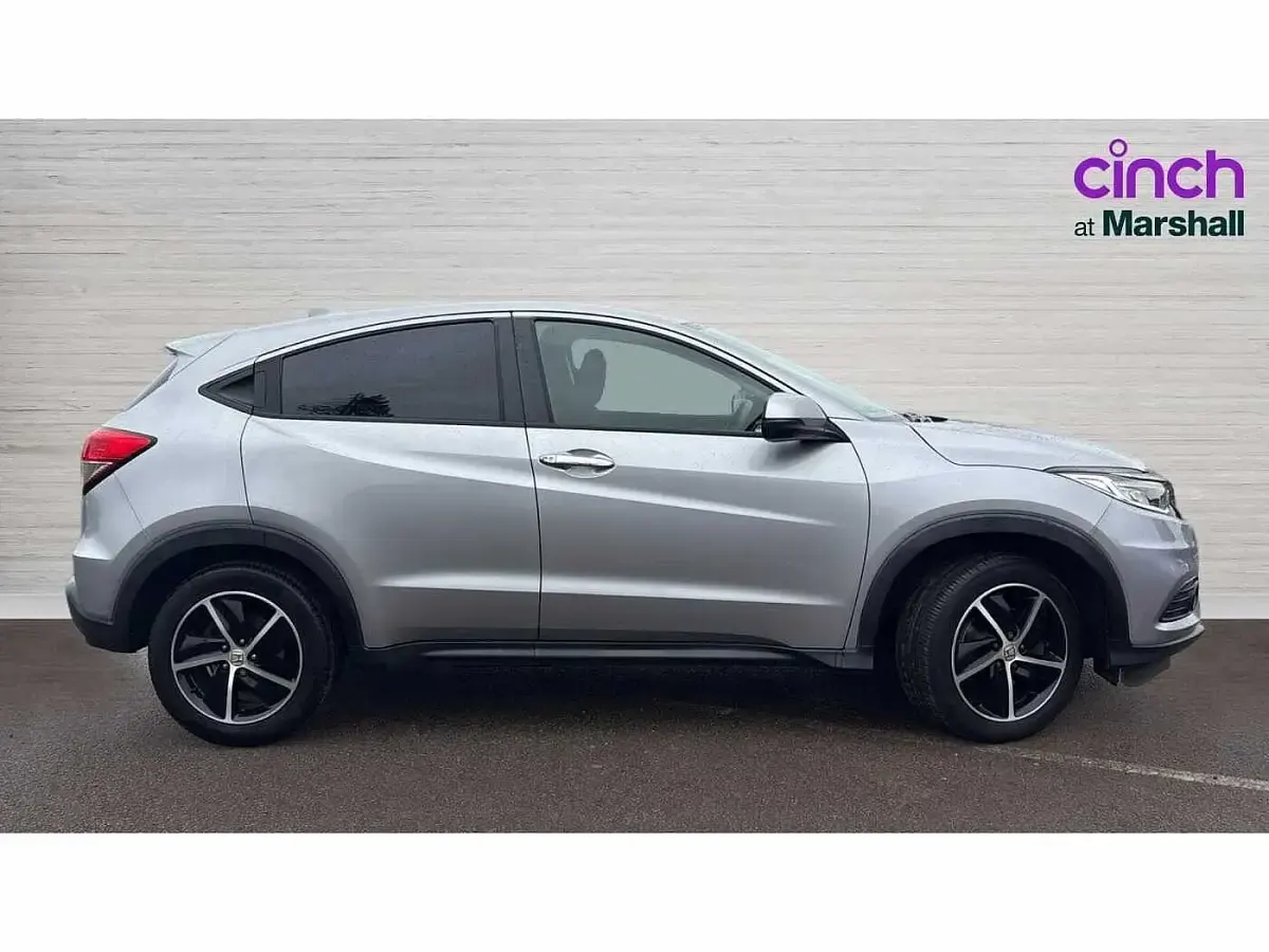 Used Honda HR-V SE 130 HP (95 kW) 2020 Silver SUV