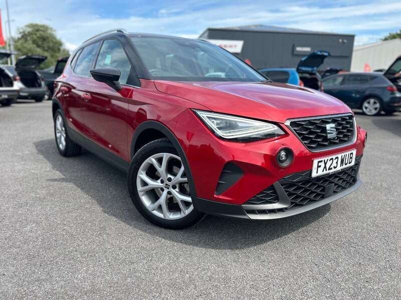 Red Used 2023 Seat Arona FR SUV | £15,780 (Fair price) - Image 1/4