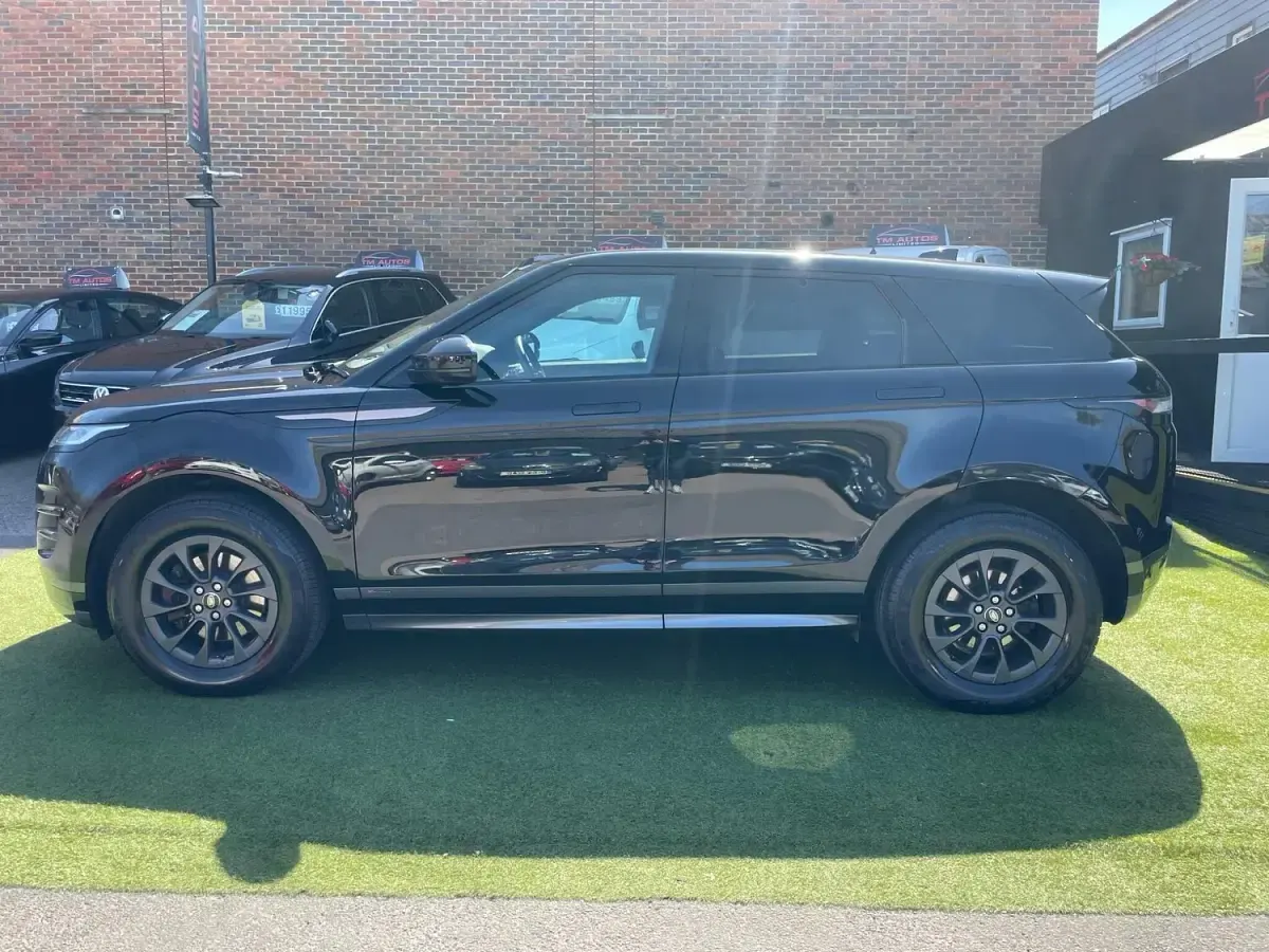 Used Land Rover Range Rover evoque R-Dynamic 2019 Black SUV