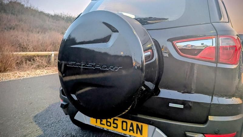 Used Ford Ecosport Titanium 125 HP (91 kW) 2016 Black SUV