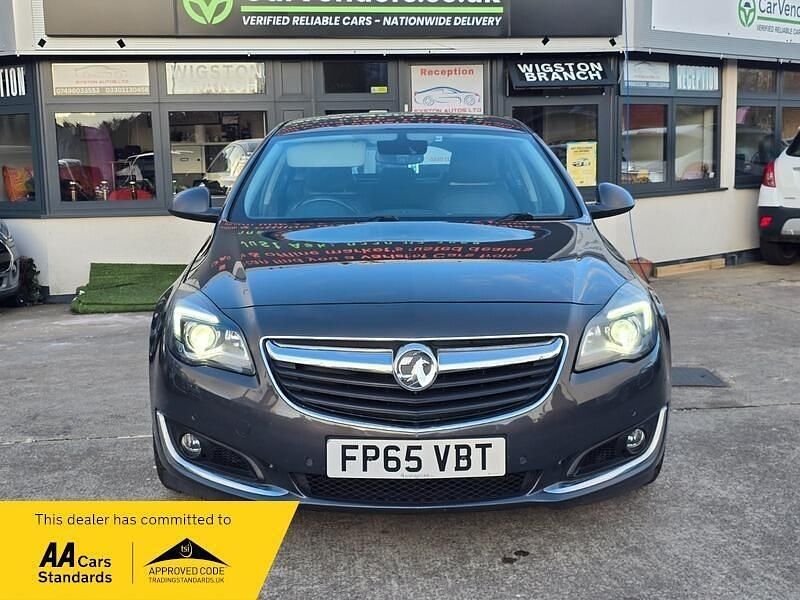 Used Vauxhall Insignia Elite 136 HP (100 kW) 2015 Grey Hatchback
