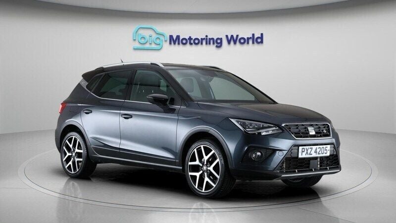 Grey Used 2021 Seat Arona FR Sport SUV | £12,100 (Good price) - Image 1/4