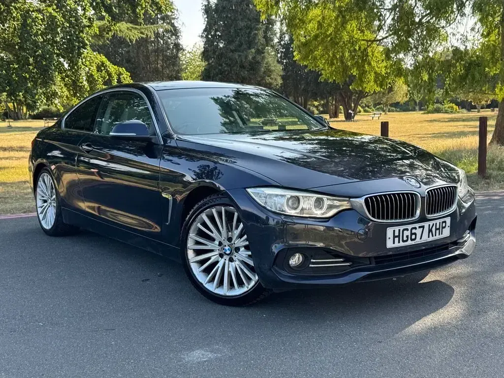 Used BMW 420 Coupé Luxury Line 184 HP (135 kW) 2017 Blue Coupe