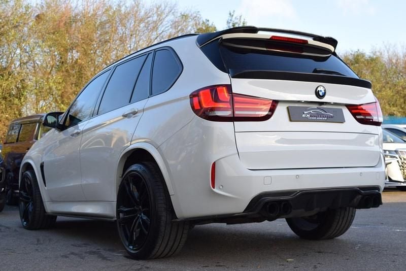 Used BMW X5 M 2015 Solid white SUV