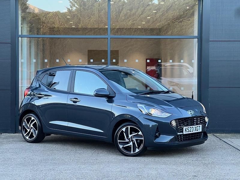 Aurora grey Used 2023 Hyundai i10 Premium Hatchback | £13,595 (Fair price) - Image 1/4