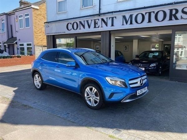 Blue Used 2016 Mercedes GLA200 SUV | £8,450 (Good price) - Image 1/1