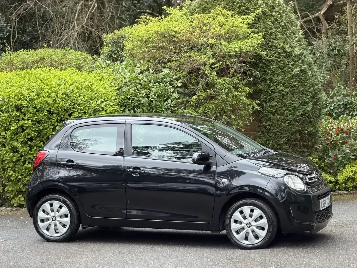 Used Citroën C1 Feel 68 HP (50 kW) 2014 Black Hatchback