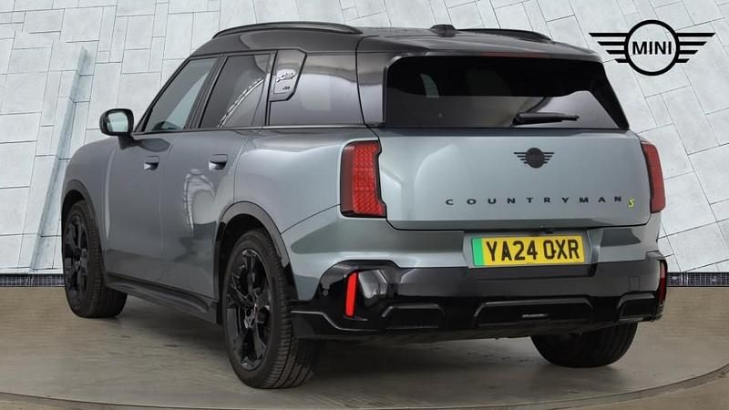 Used Mini Countryman 227 kW (309 HP) 2024 Green SUV