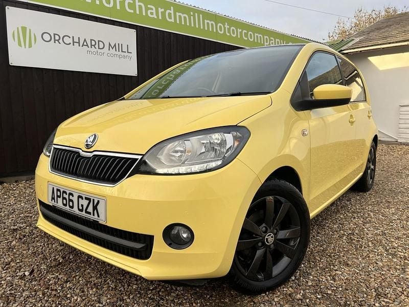 Yellow Used 2016 Skoda Citigo SE L Hatchback | £5,995 (Fair price) - Image 1/4