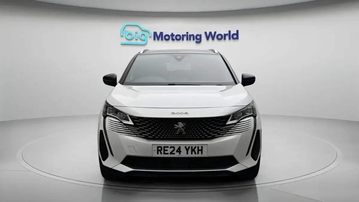 Used Peugeot 3008 GT 300 HP (220 kW) 2024 White SUV