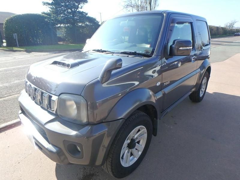 Used Suzuki Jimny Adventure 85 HP (62 kW) 2013 SUV