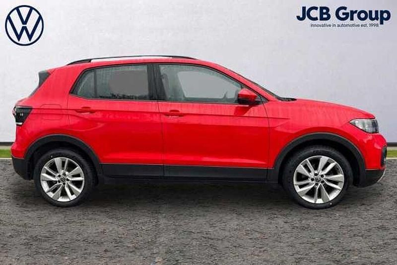 Used VW T-Cross SE 110 HP (80 kW) 2021 Red SUV