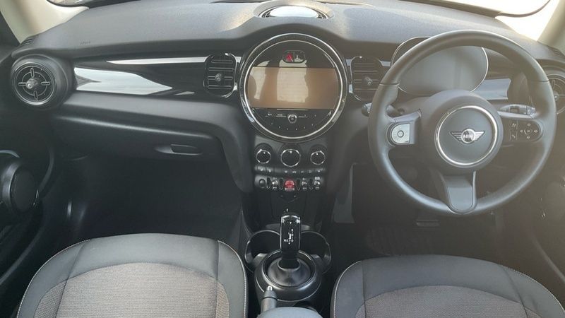 Image 4/4