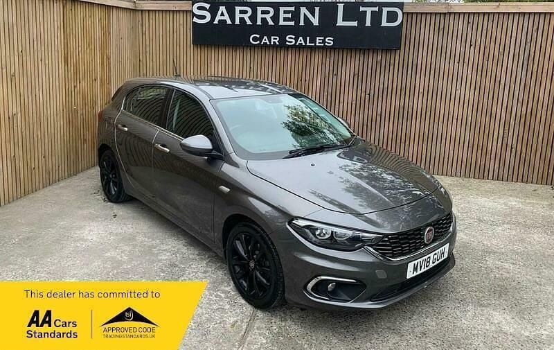 Grey Used 2018 Fiat Tipo Lounge Hatchback | £5,995 (Fair price) - Image 1/4