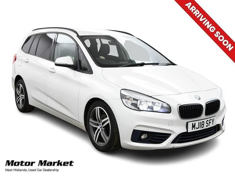 Used BMW 216 Sport Line 116 HP (85 kW) 2018 White Estate