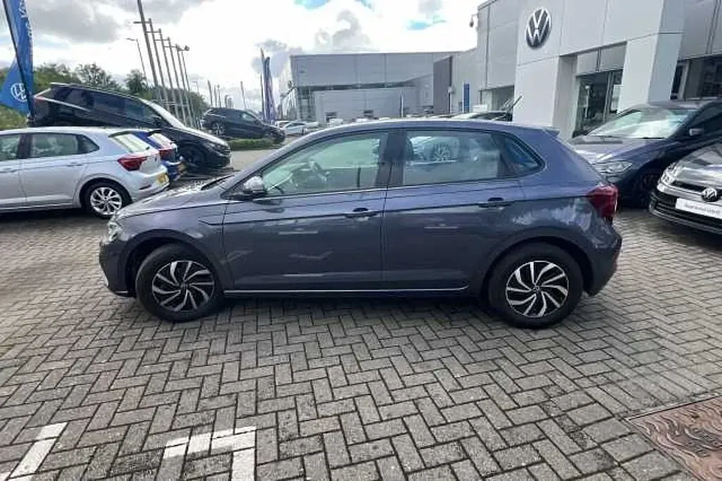Used VW Polo 95 HP (69 kW) 2024 Hatchback