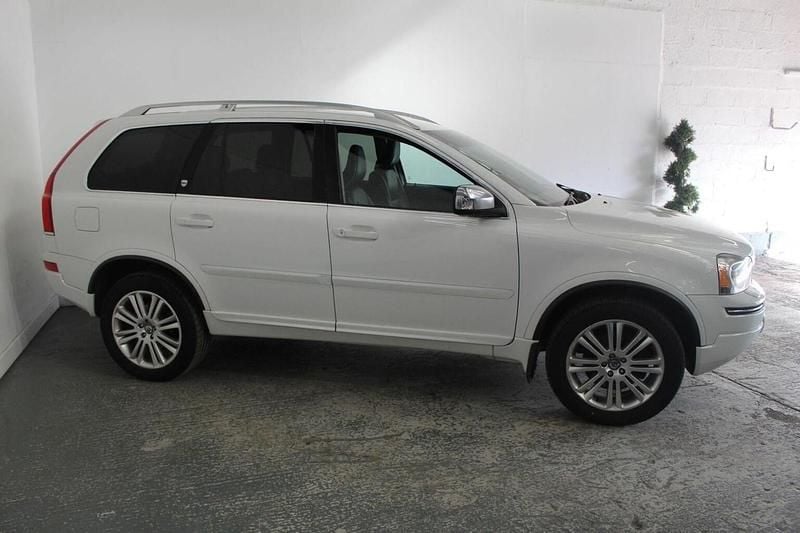 Usado Volvo XC90 Executive 200 HP (147 kW) 2013 Branco SUV