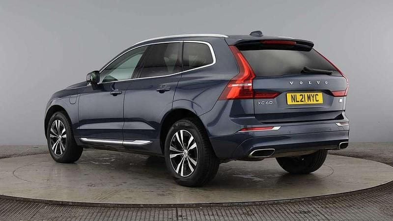 Denim blue Used 2021 Volvo XC60 Inscription SUV | £26,995 (Good price) - Image 1/2