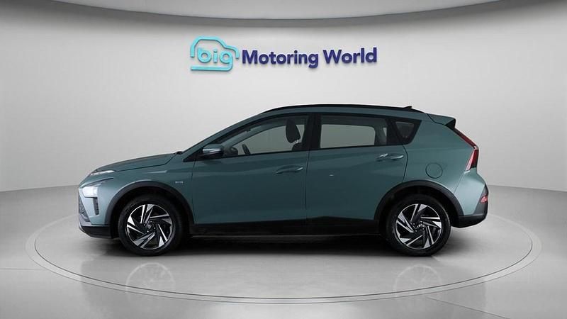 Used Hyundai Bayon SE 100 HP (73 kW) 2023 Green SUV