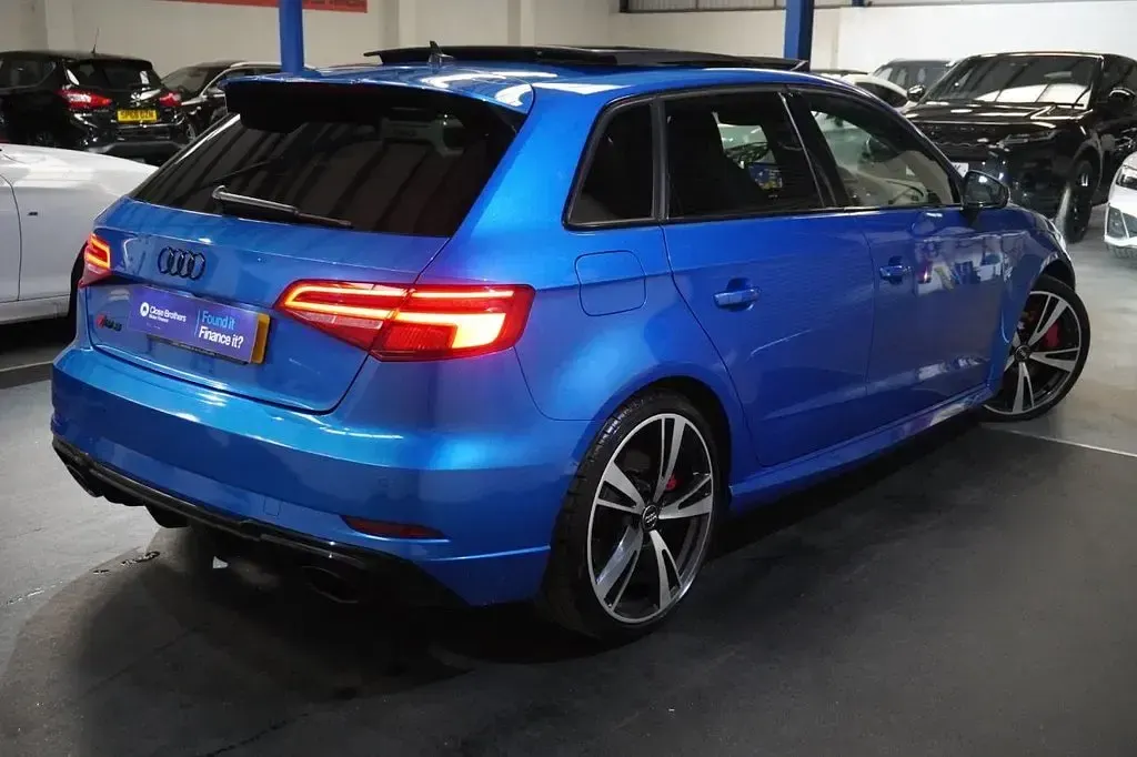 Used Audi RS3 Sport 400 HP (294 kW) 2019 Blue Sedan