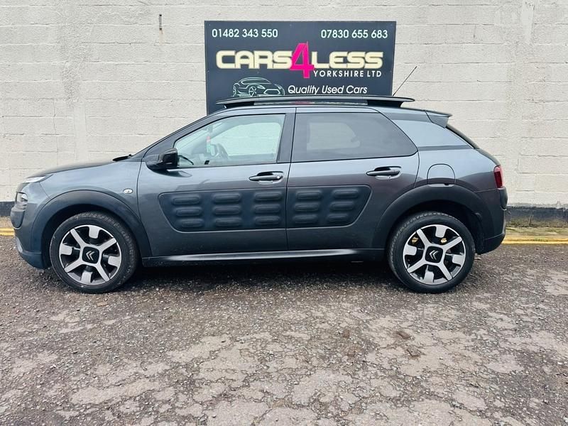 Used Citroën C4 Cactus Flair 110 HP (80 kW) 2016 Grey Hatchback