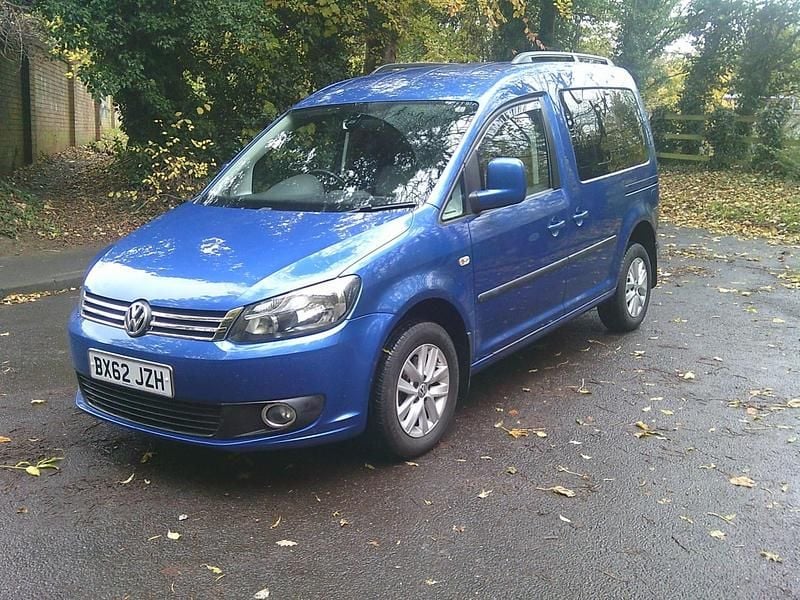 Used VW Caddy Life 2013 Blue MPV
