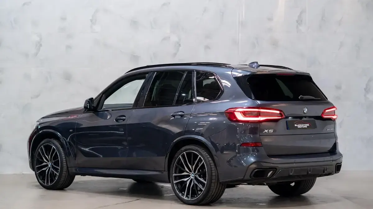 Used BMW X5 M Sport 335 HP (246 kW) 2020 Grey SUV