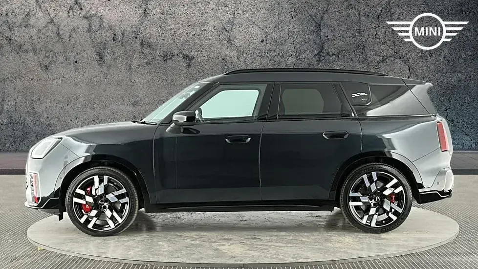 Used Mini John Cooper Works Countryman 296 HP (217 kW) 2024 Grey SUV