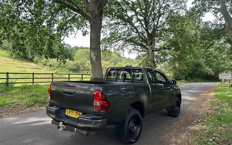 Used Toyota HiLux Active 150 HP (110 kW) 2020 Pickup