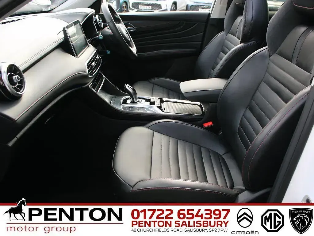 Used MG HS Exclusive 258 HP (189 kW) 2023 White SUV