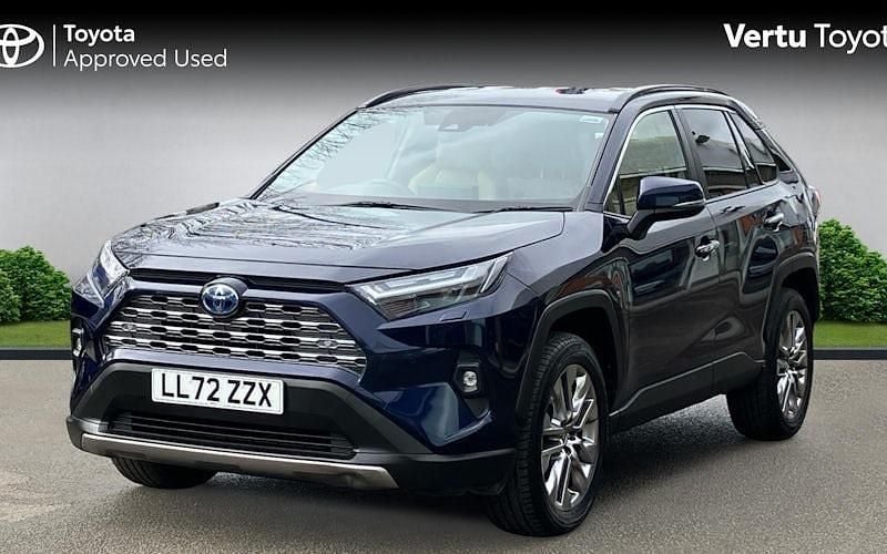 Used Toyota RAV4 218 HP (160 kW) 2025 SUV