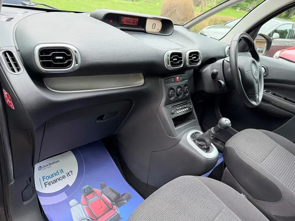 Used Citroën C3 Picasso SELECTION 90 HP (66 kW) 2014 Grey MPV