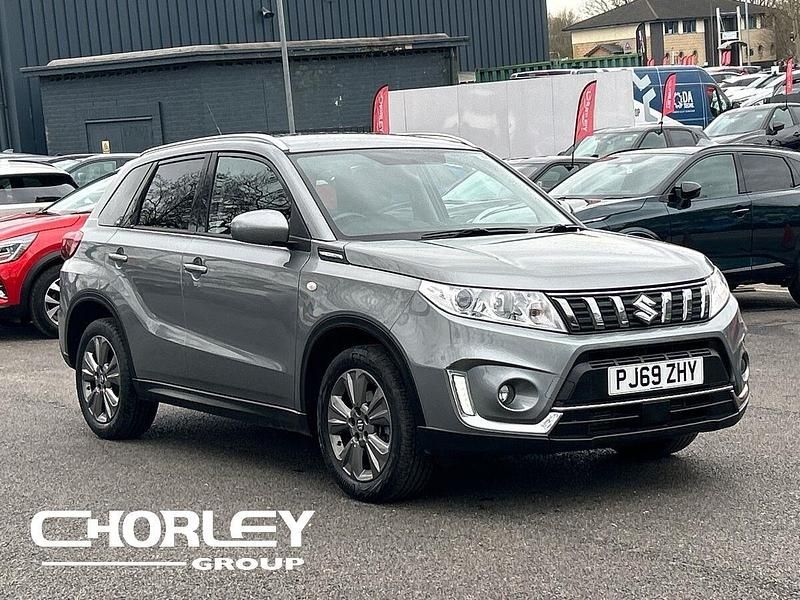 Second-hand Suzuki Vitara SZ-T 111 CP (81 kW) 2020 Gri SUV