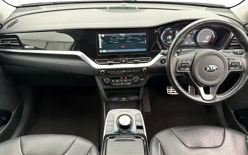 Used Kia e-Niro Plus 150 kW (204 HP) 2021 Silver SUV