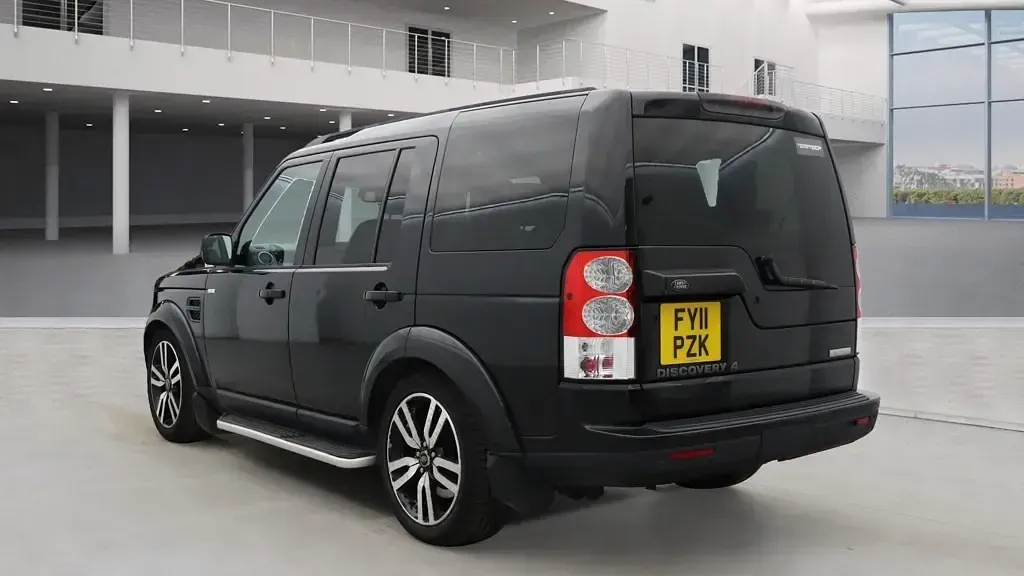 Used Land Rover Discovery 4 Landmark 2011 Black SUV
