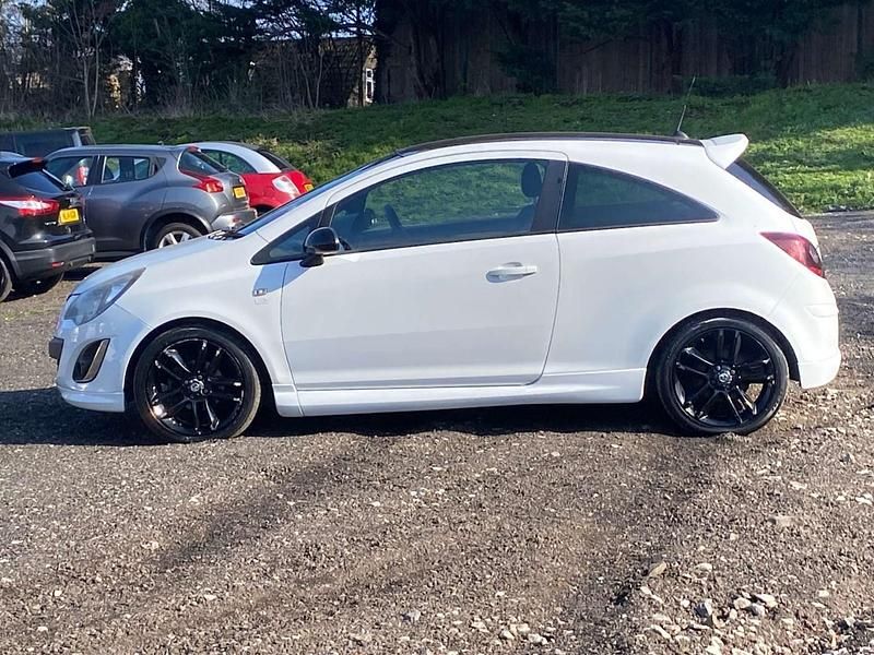 Used Vauxhall Corsa Edition 2014 White Hatchback