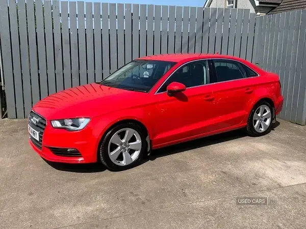 Used Audi A3 Sport 110 HP (80 kW) 2014 Red Sedan