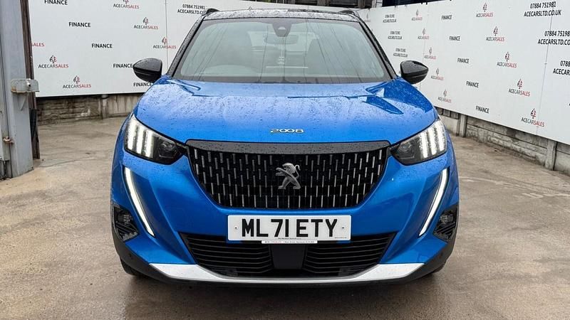 Begagnad Peugeot 2008 Premium 2021 Blå SUV