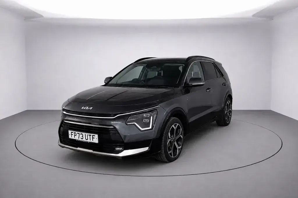 Used Kia Niro 139 HP (102 kW) 2023 Grey SUV