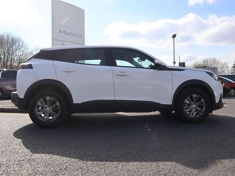Used Peugeot 2008 Active Premium 100 HP (73 kW) 2021 White SUV