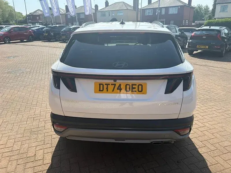 Used Hyundai Tucson Premium 160 HP (117 kW) 2025 White SUV