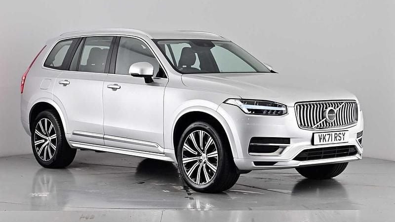 Bright silver Used 2021 Volvo XC90 Inscription SUV | £29,495 (Good price) - Image 1/4