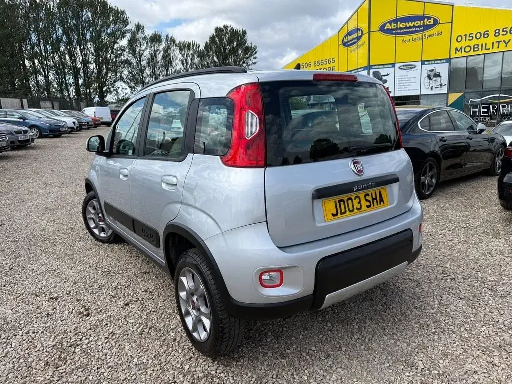 Used Fiat Panda 4x4 S 85 HP (62 kW) 2014 Silver Hatchback
